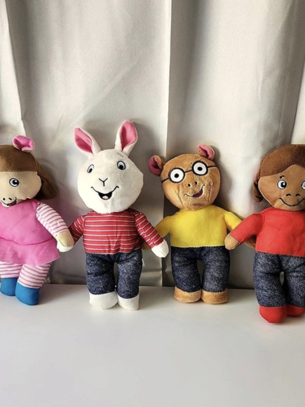PBS Kids Arthur & Friends Plush Dolls Lot of 4 DW Buster Francine Stuffed Toys